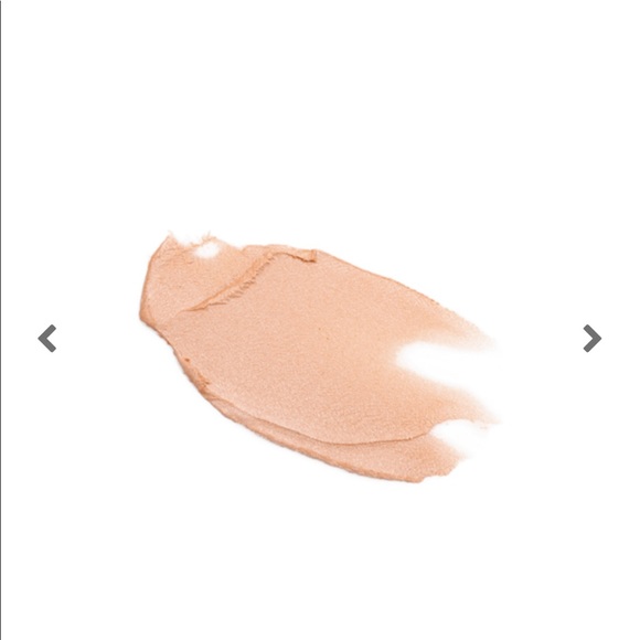 💗 Too Faced Peach Frost Illuminator - Picture 4 of 8